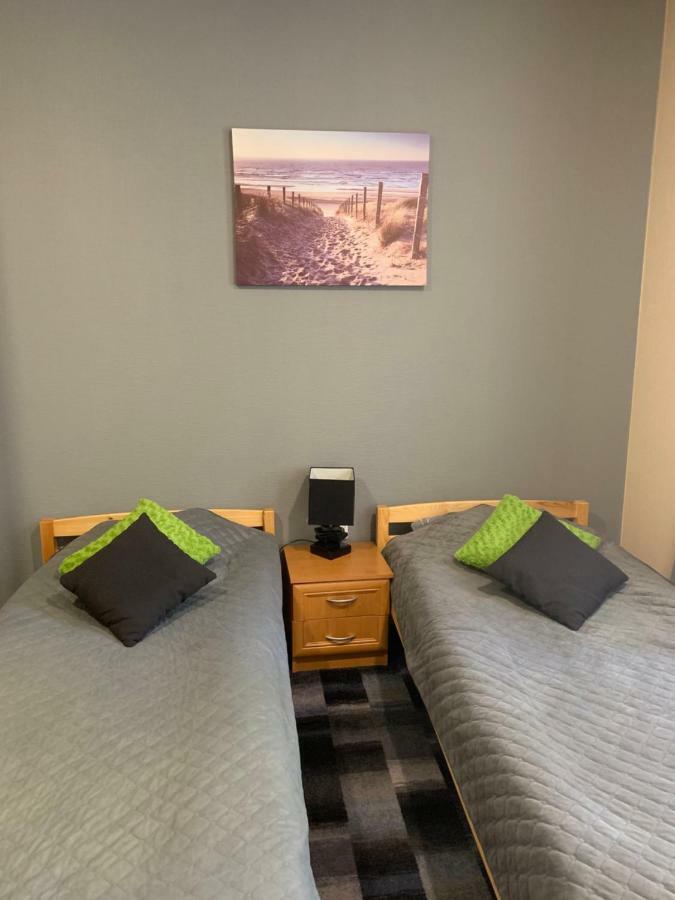 Portoss Hotell Ventspils Eksteriør bilde